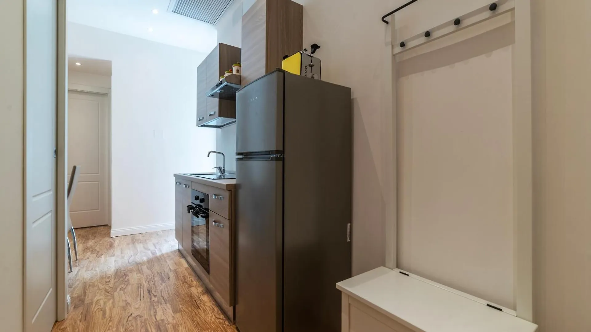 Rome Huge & Cozy Apartment