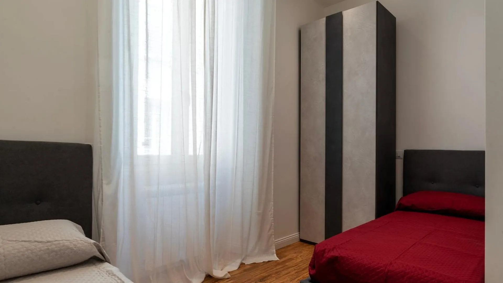 Rome Huge & Cozy Apartment Italy