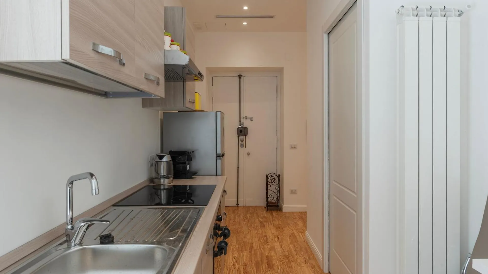 Rome Huge & Cozy Apartment