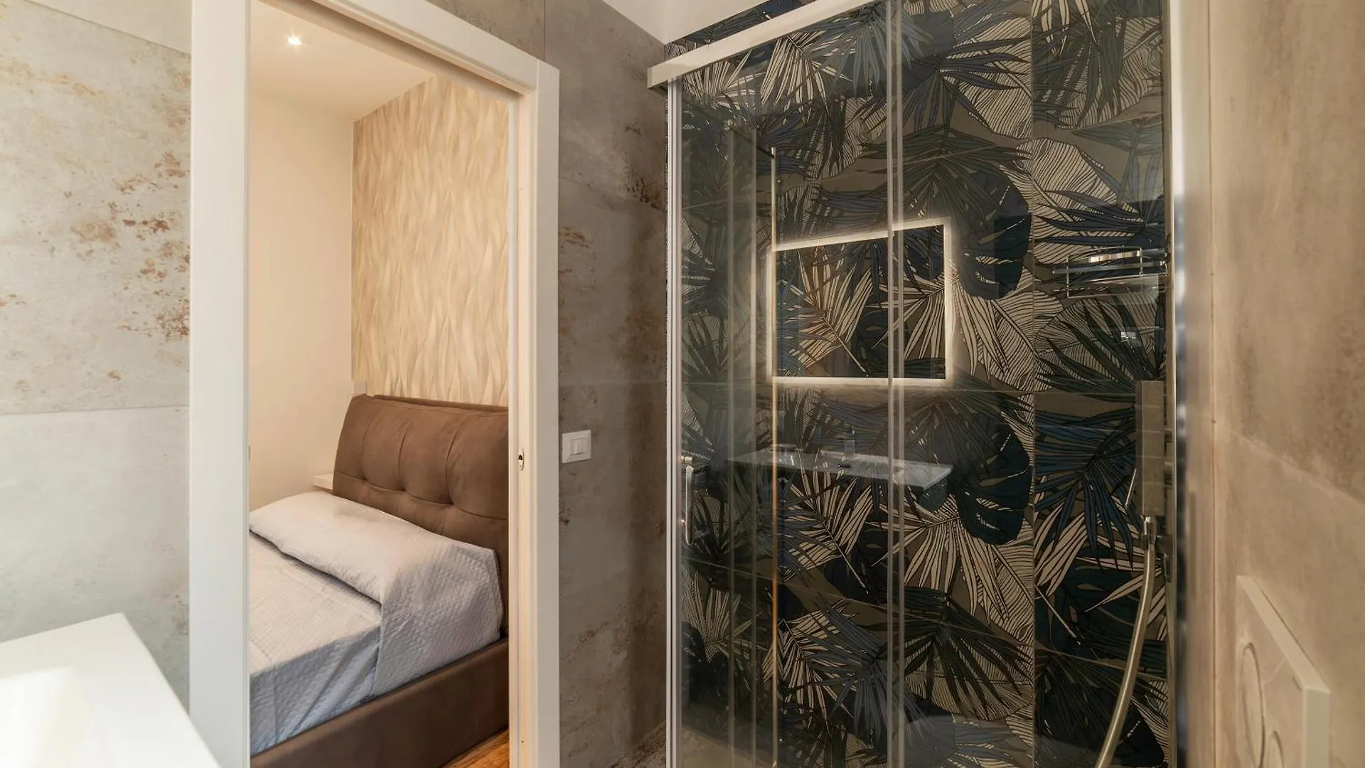 Rome Huge & Cozy Apartment